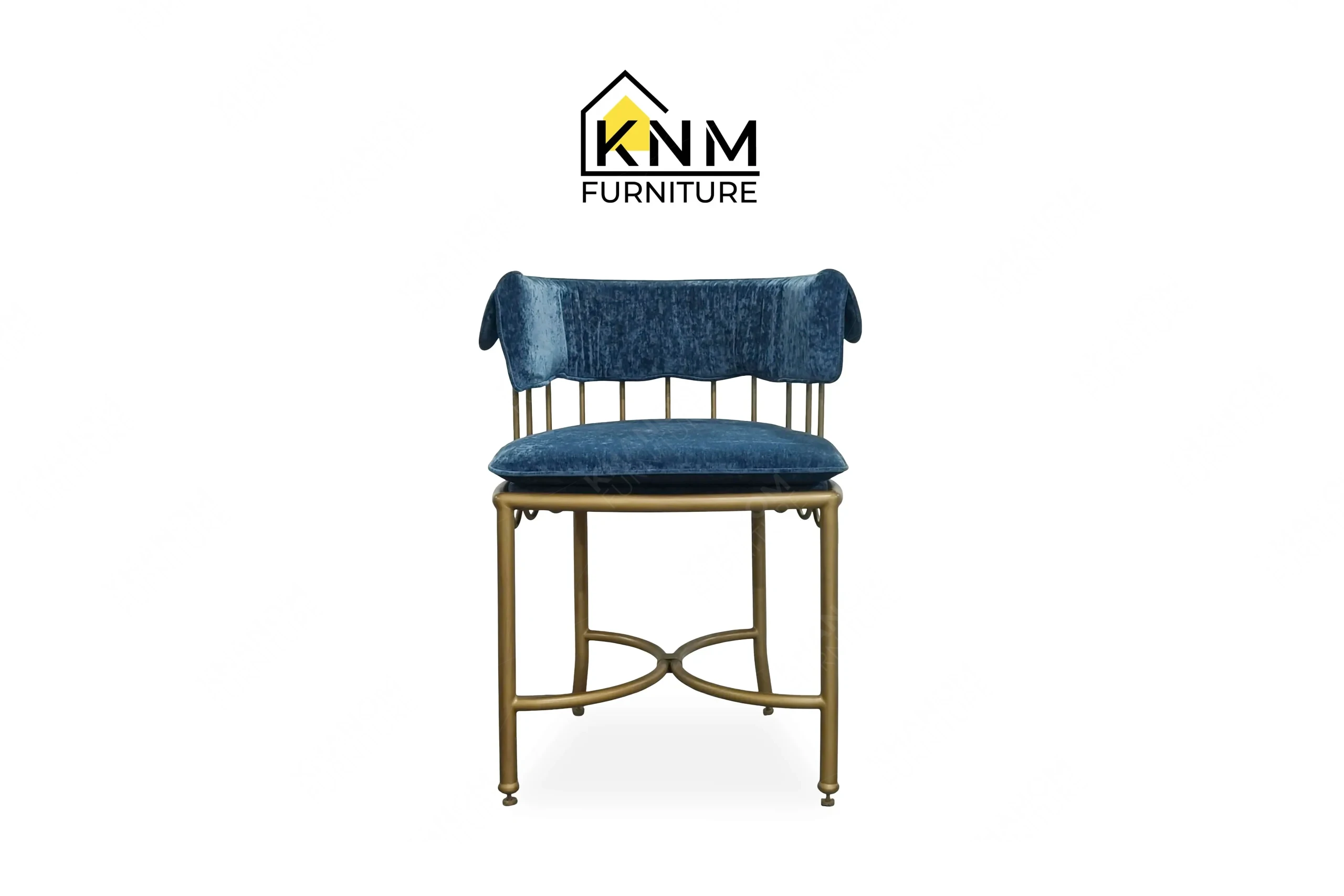 This front view displays the bespoke scalloped brass outdoor dining chair manufactured by Khanom Furniture, featuring an anti-rust cast iron frame and quick-dry reticulated foam.