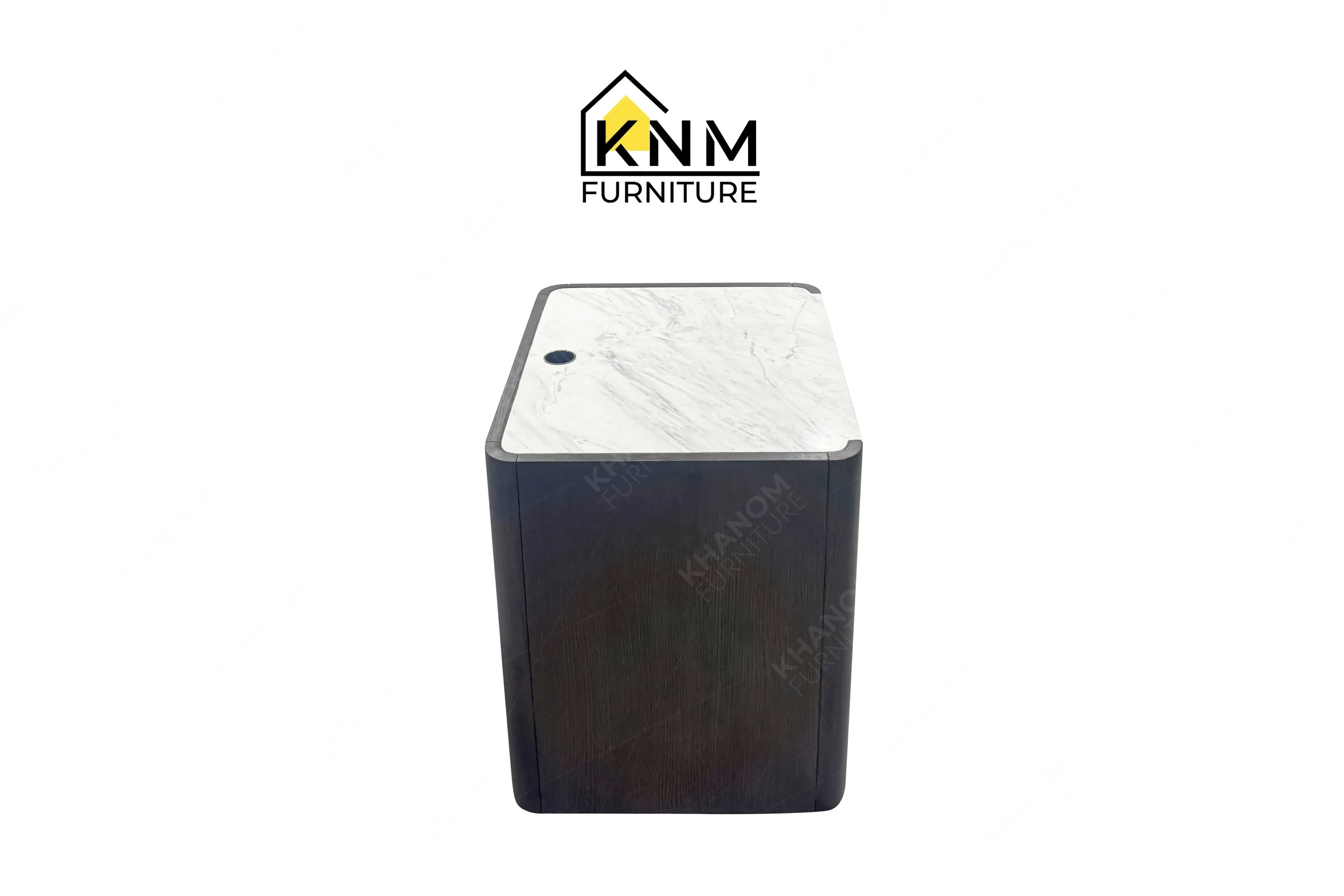The side profile of the Volakas marble Stoneguard lacquer oak nightstand highlights the structural expansion gap specified by Khanom Furniture.