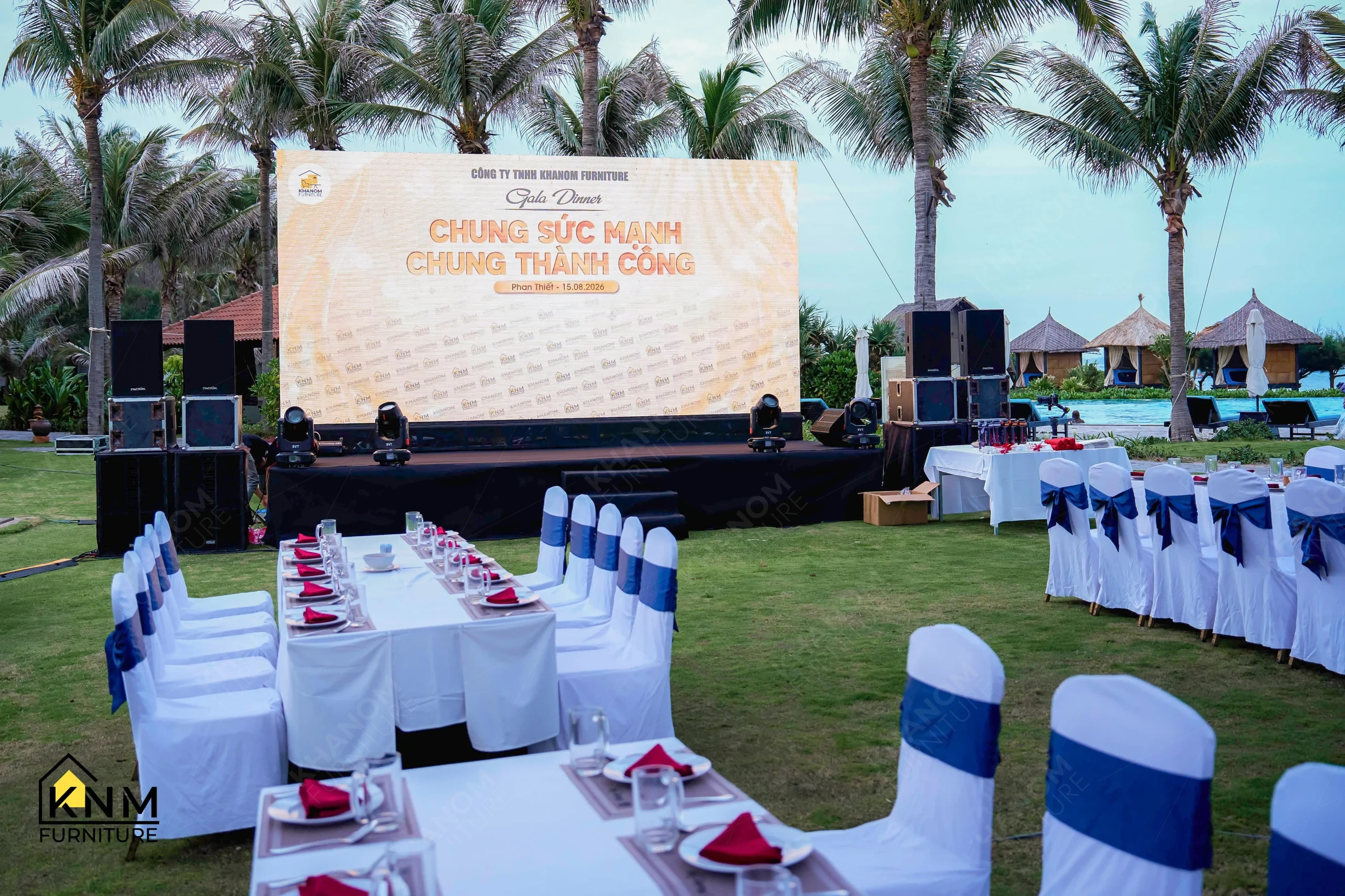 KNM Furniture Gala Dinner stage setup, Phan Thiết team building 2026